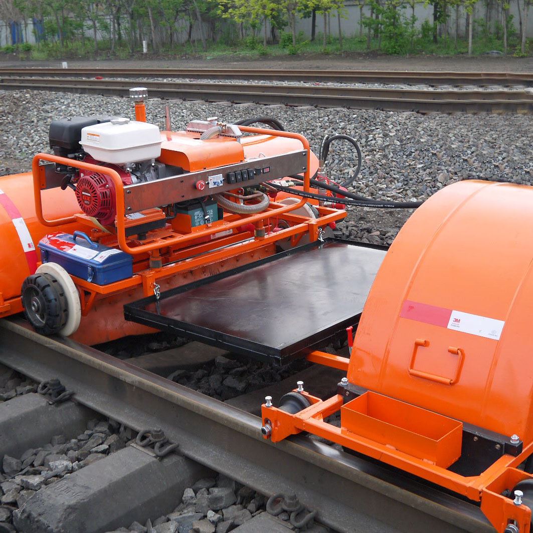 track brush track brush