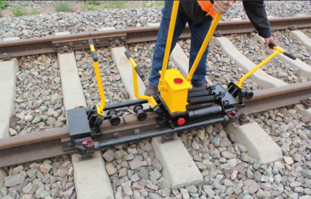 Hydraulic Rail Gap Adjuster best