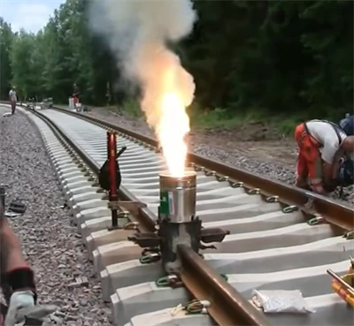 Rail Aluminum Heat Welding