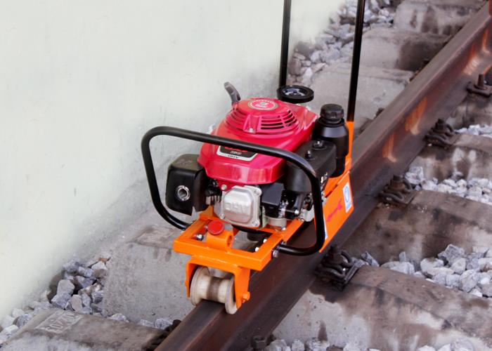 NXG-4 Hot Sale Internal Combustion Rail Deruster