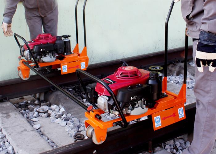 NXG-4 Hot Sale Internal Combustion Rail Deruster