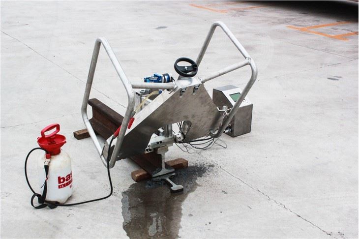 Battery Rail Cutting Machine