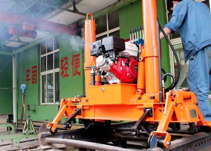 Easy To Use Railway Equipment High Working Efficiency Automatic Hydraulic Jack Hydraulic Rail Lifting And Lining Machine