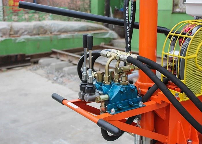 High Working Efficiency Safety Railroad Ballast Tamping Machine