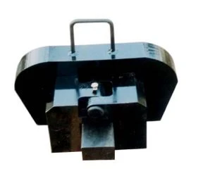 DGQ Rail Striking Device