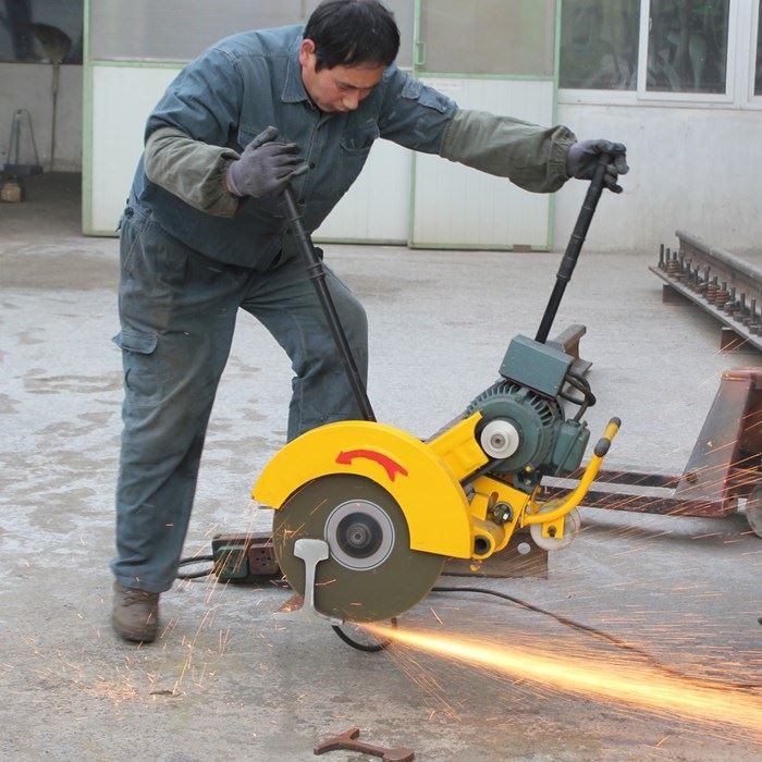 Electric Abrasive Rail Cutter