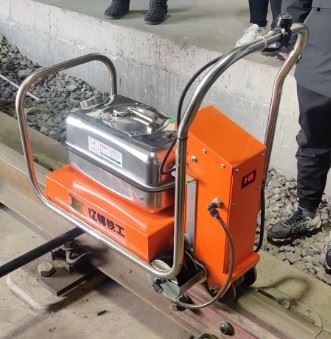 Hot Sale With Inductive Rail Bolt Lubricator