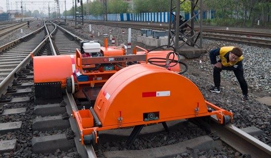 ZYSZ-6 Railway Automatic Hydraulic Sleeper Ballast Cleaning Machine