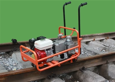 Solve your troubles with me: NLB-600 internal combustion rail bolt wrench