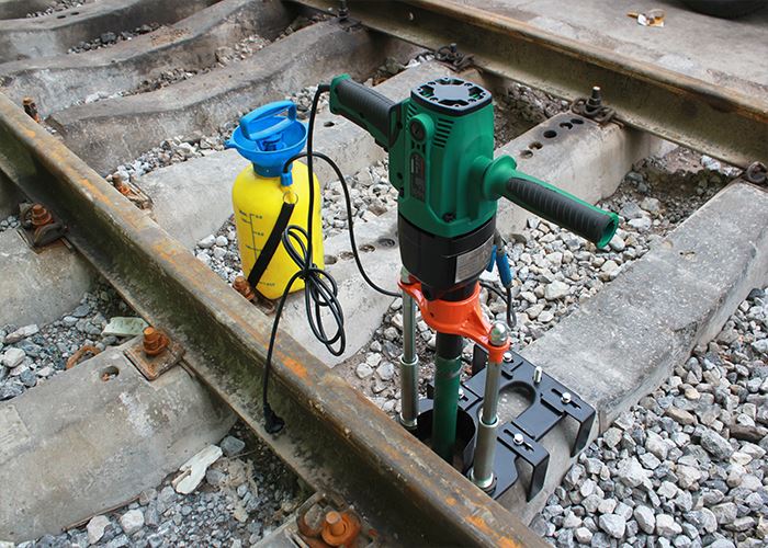 LQ-45 High Efficient Electric Concrete Sleeper Bolt Drilling And Pulling Machine